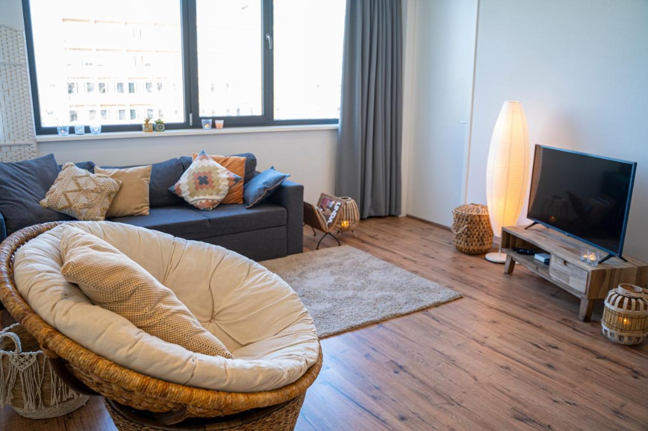 Nora Waterview Apartment Breda Bagian luar foto
