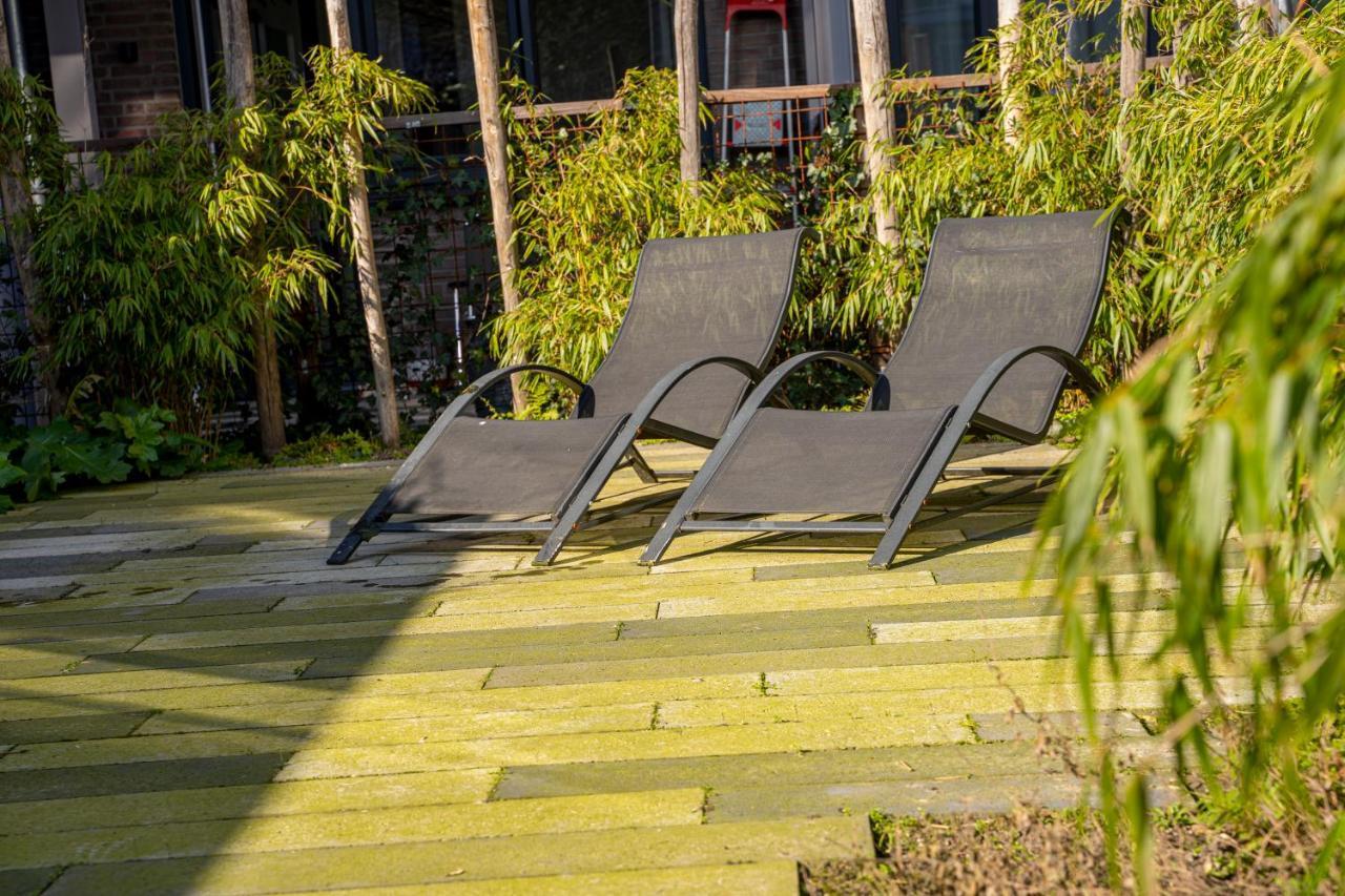 Nora Waterview Apartment Breda Bagian luar foto