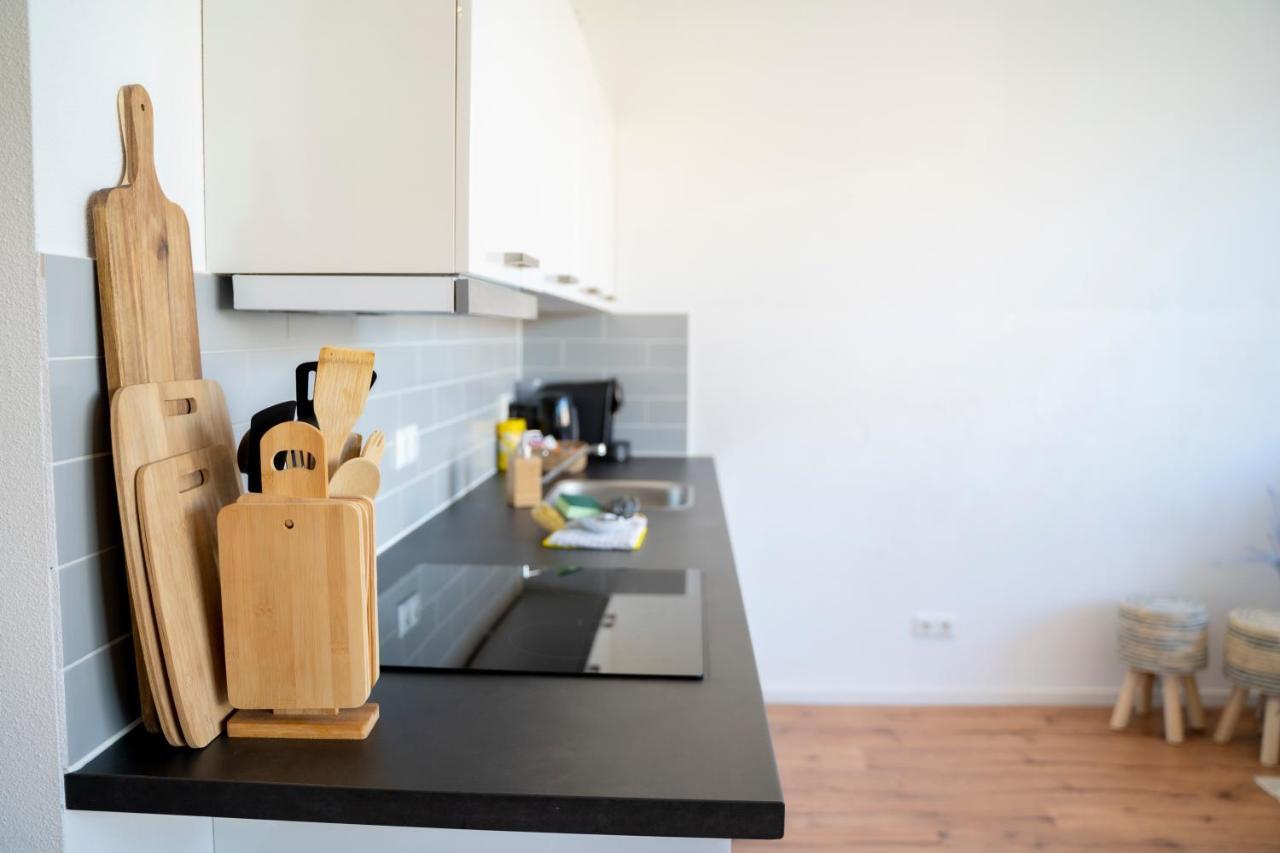 Nora Waterview Apartment Breda Bagian luar foto