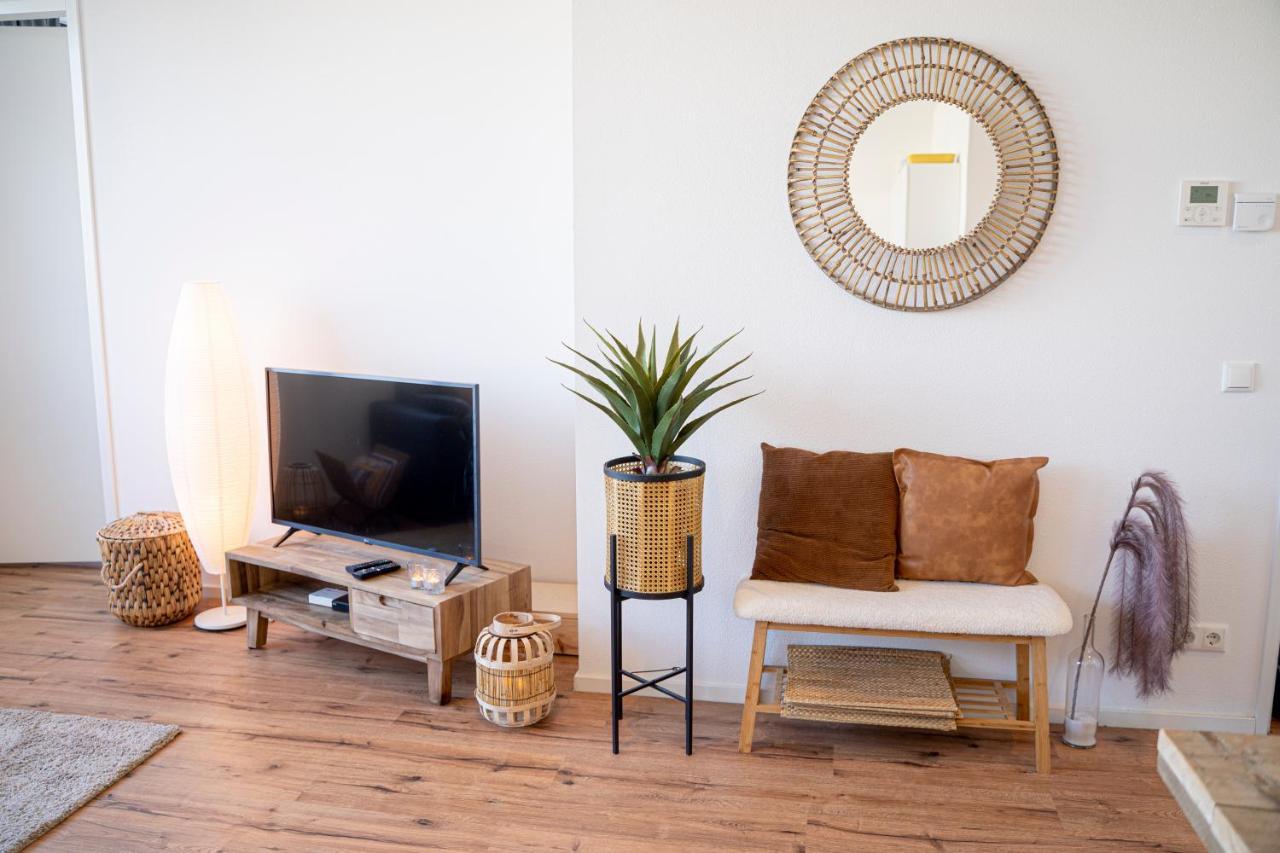 Nora Waterview Apartment Breda Bagian luar foto
